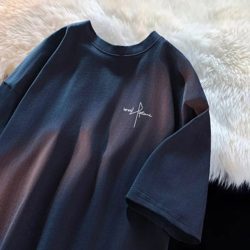 Camiseta con letras minimalistas japonesas